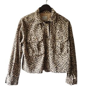 American Eagle Shacket Top Leopard Print Button Up Cropped Medium Mobwife